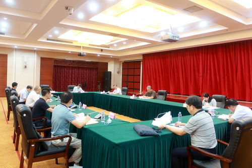 潘巍主持召開自治區(qū)推動降低廣西北部灣港口中介服務(wù)收費(fèi)工作專班第一次會議