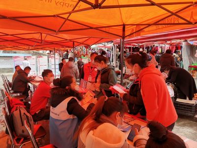 麻栗坡組織開展&ldquo;春風行動&rdquo;招聘活動